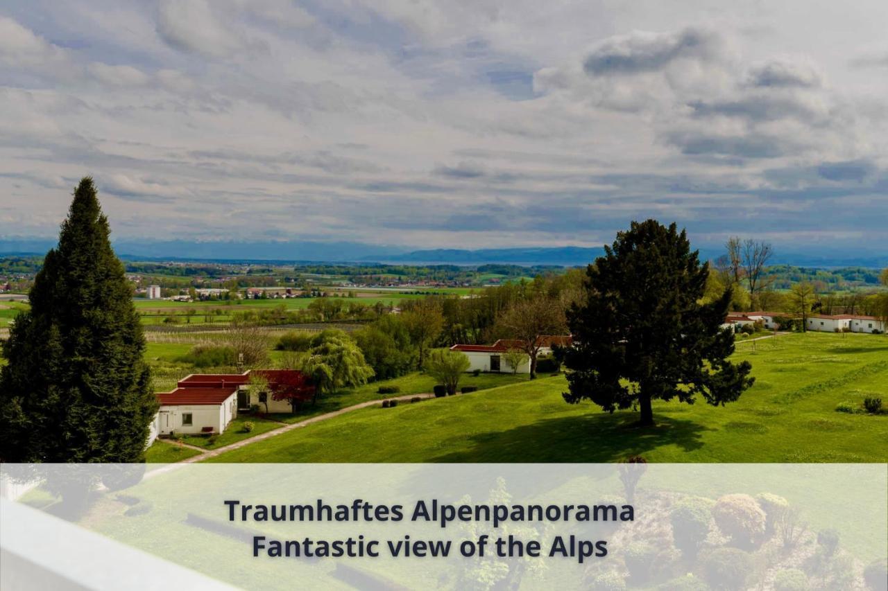 Auszeit Apartment Alpenblick: Alpine Panorama with Indoor Pool Oberteuringen Exterior photo